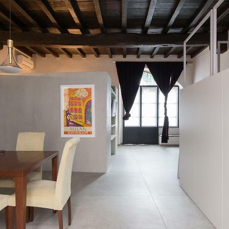 Le Scuderie Di Sant'Ambrogio Apartment Milan Bagian luar foto