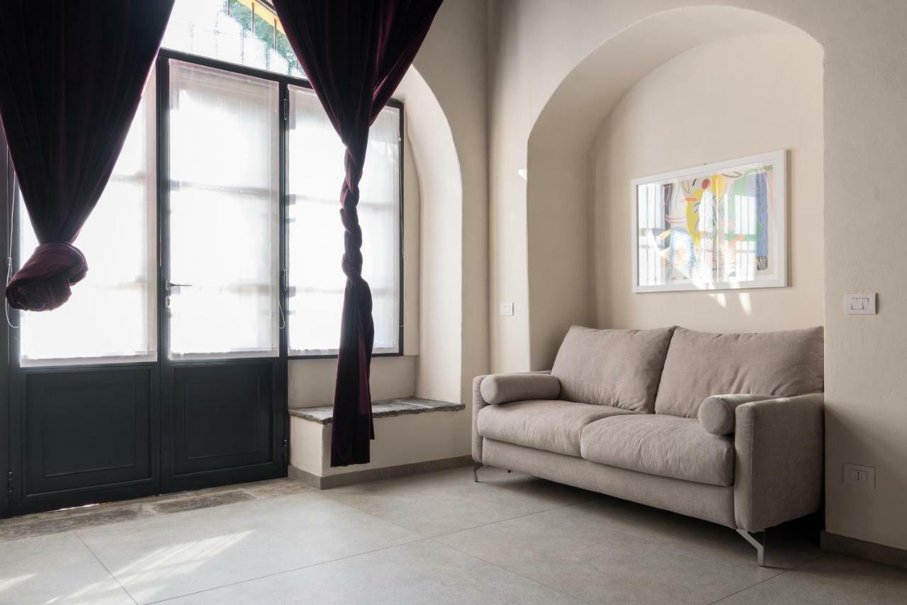 Le Scuderie Di Sant'Ambrogio Apartment Milan Bagian luar foto