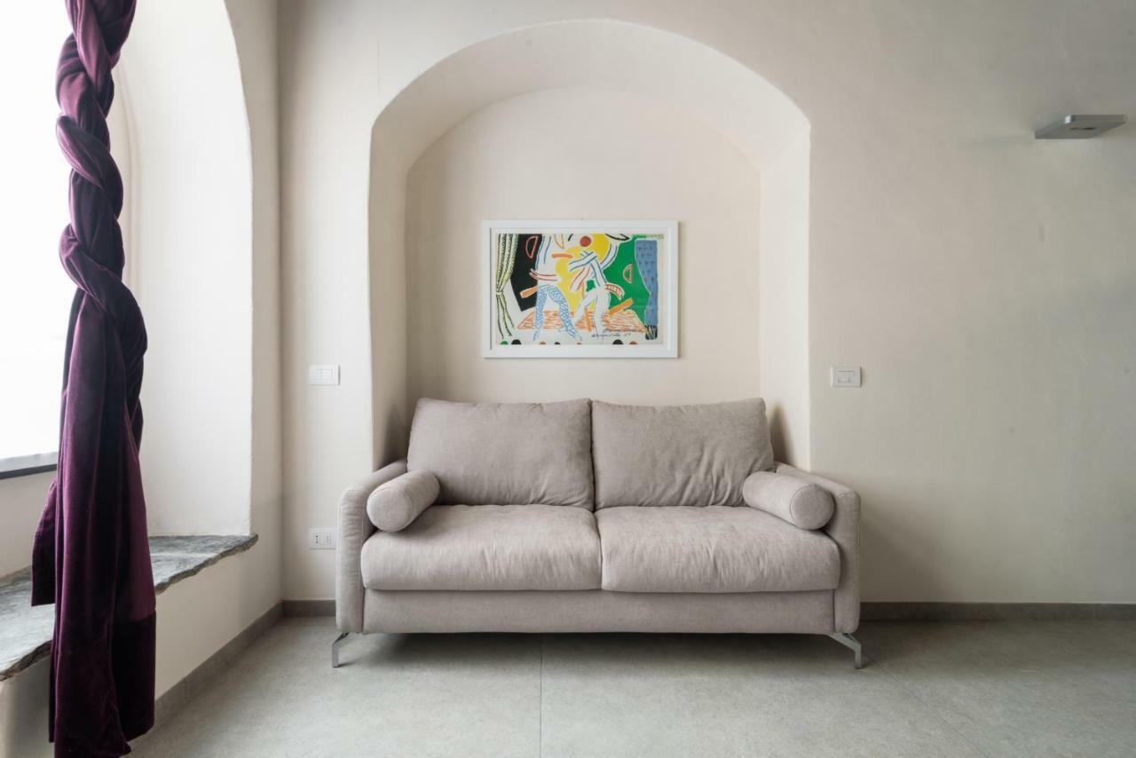 Le Scuderie Di Sant'Ambrogio Apartment Milan Bagian luar foto
